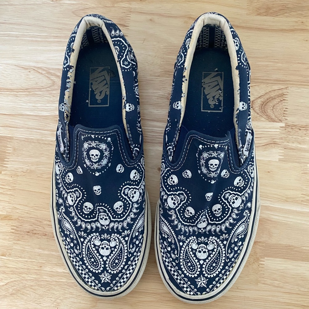 Vans Navy Skull Bandana Slip-On Shoes - Picture 2 of 5